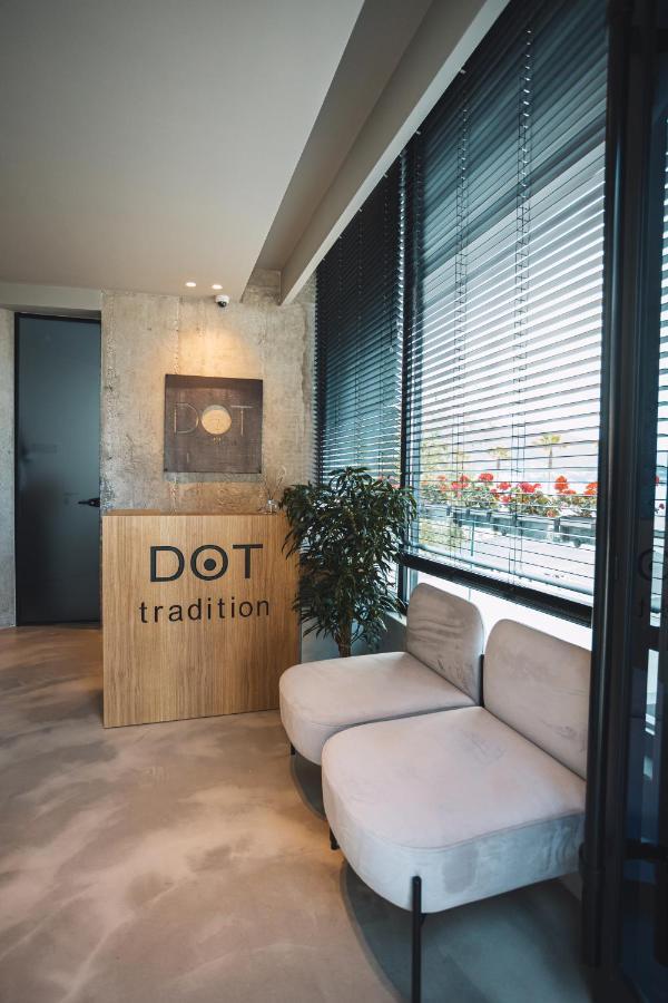 Dot Tradition Vlorë Екстериор снимка